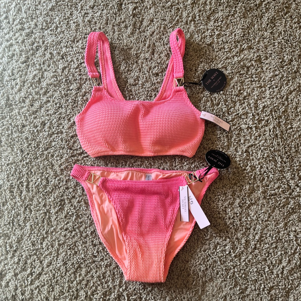 Limited edition ombré VS swim set